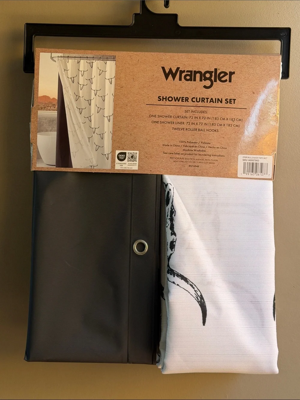 Wrangler Black and‎ White Steer Head Shower Curtain Set